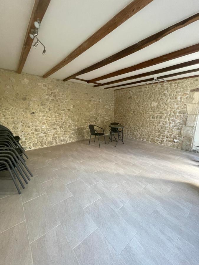 Auberge Du Boisne Villebois-Lavalette Ngoại thất bức ảnh